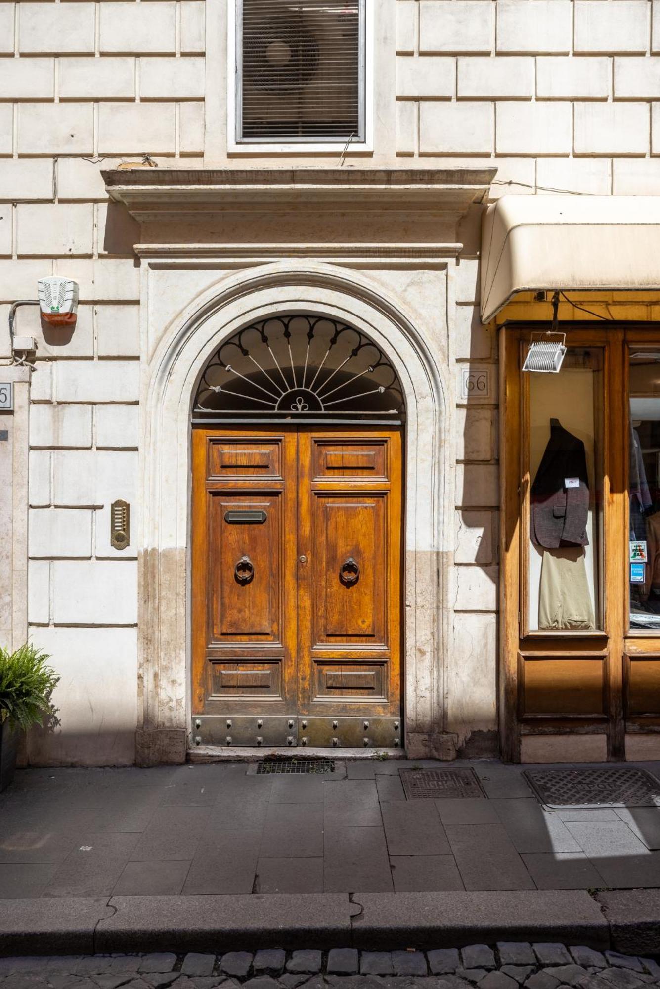Charming Apartment At Spanish Steps, No Elevator Roma Ngoại thất bức ảnh